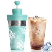 Pembuat kopi ais bersantai dalam beberapa minit